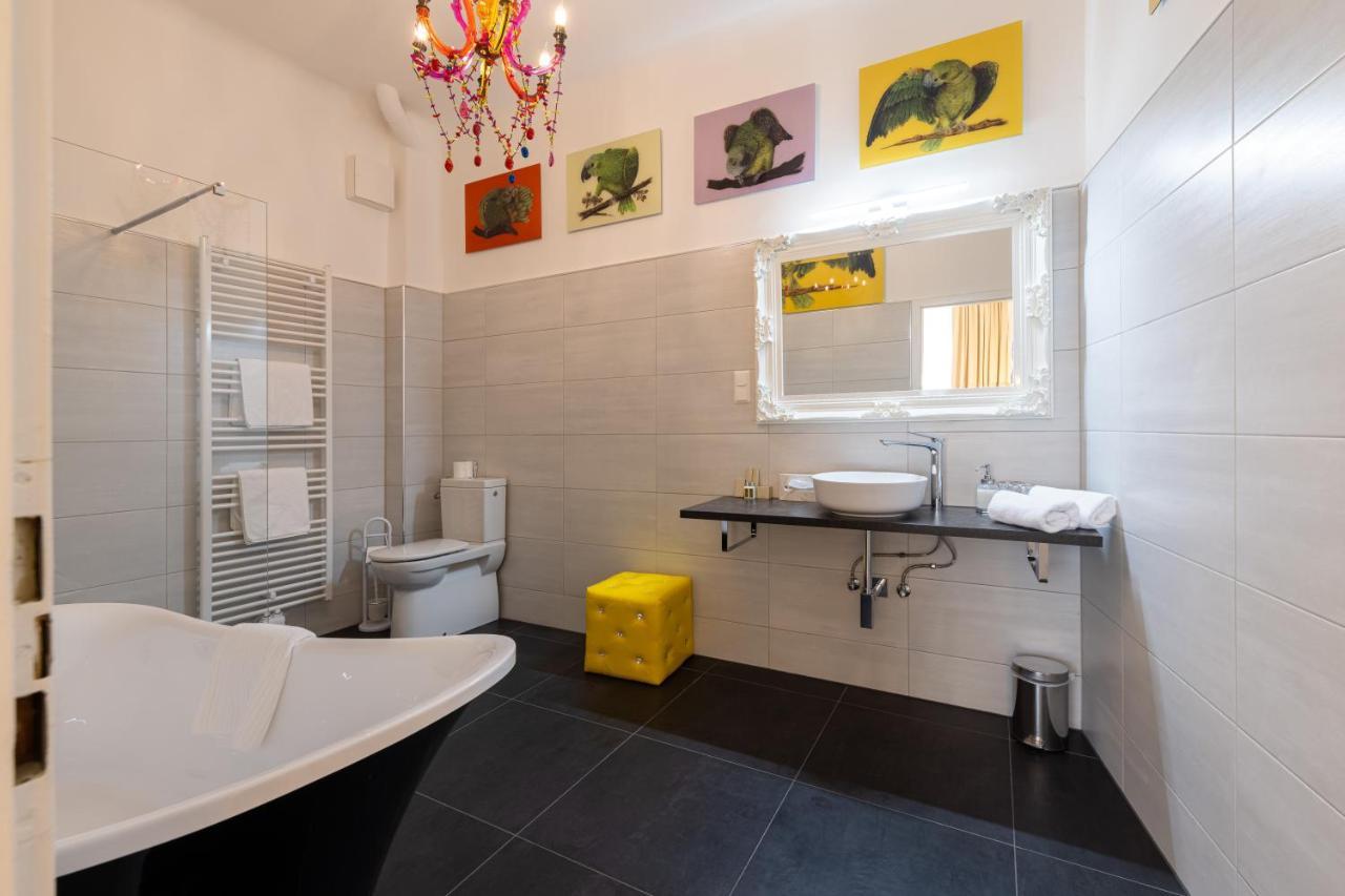 Boutique Hotel Goldenes Lamm Villach Luaran gambar