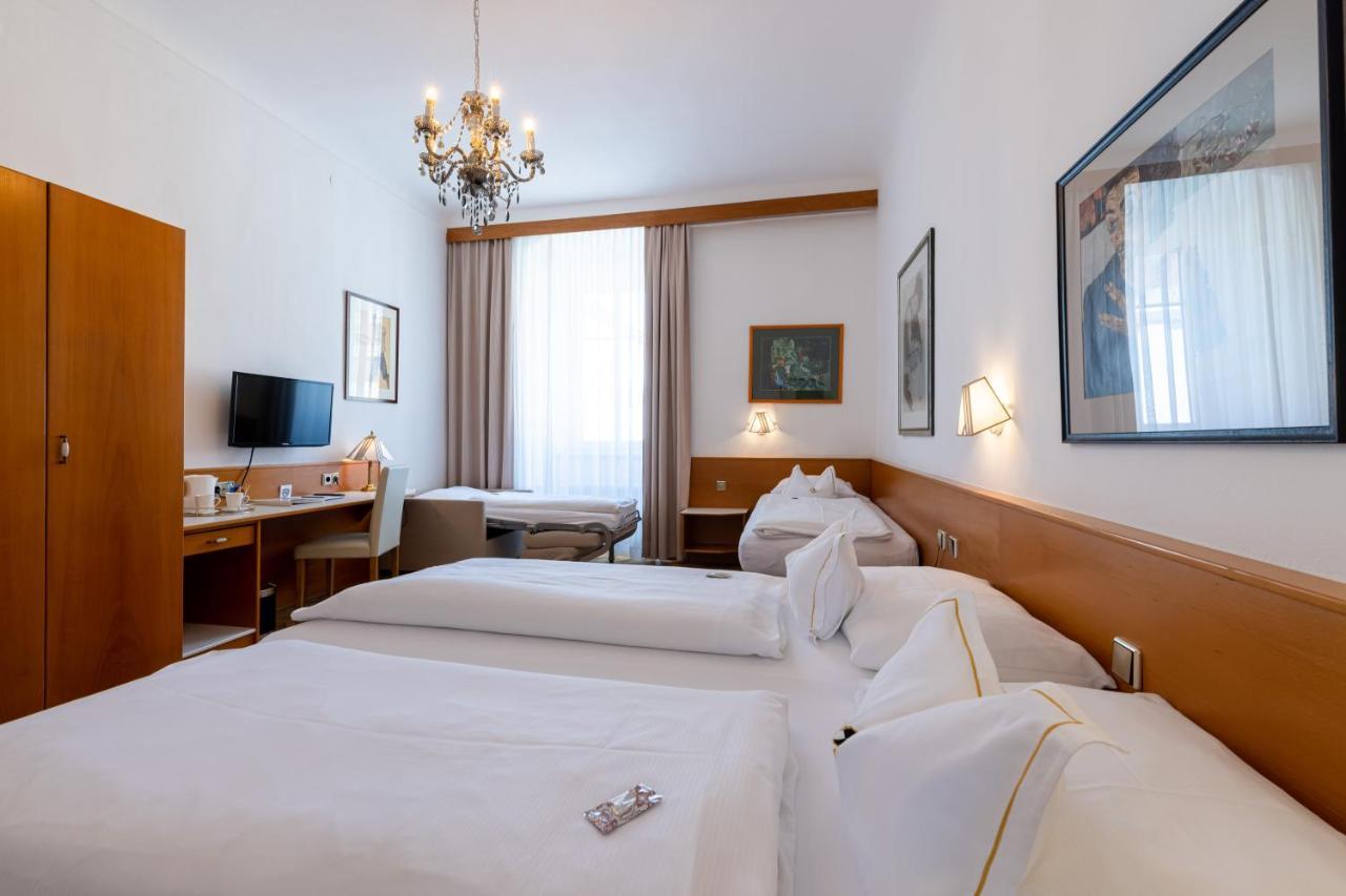 Boutique Hotel Goldenes Lamm Villach Luaran gambar