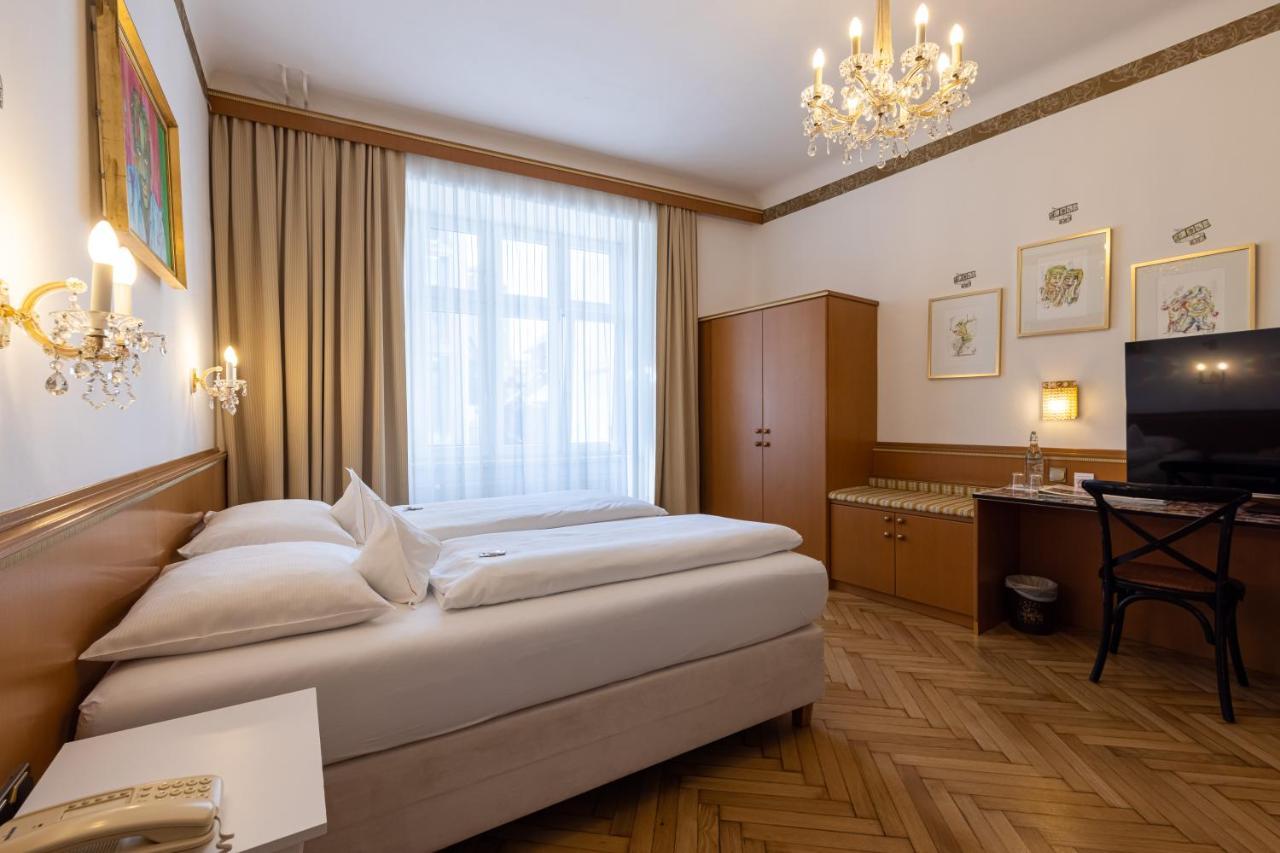 Boutique Hotel Goldenes Lamm Villach Luaran gambar