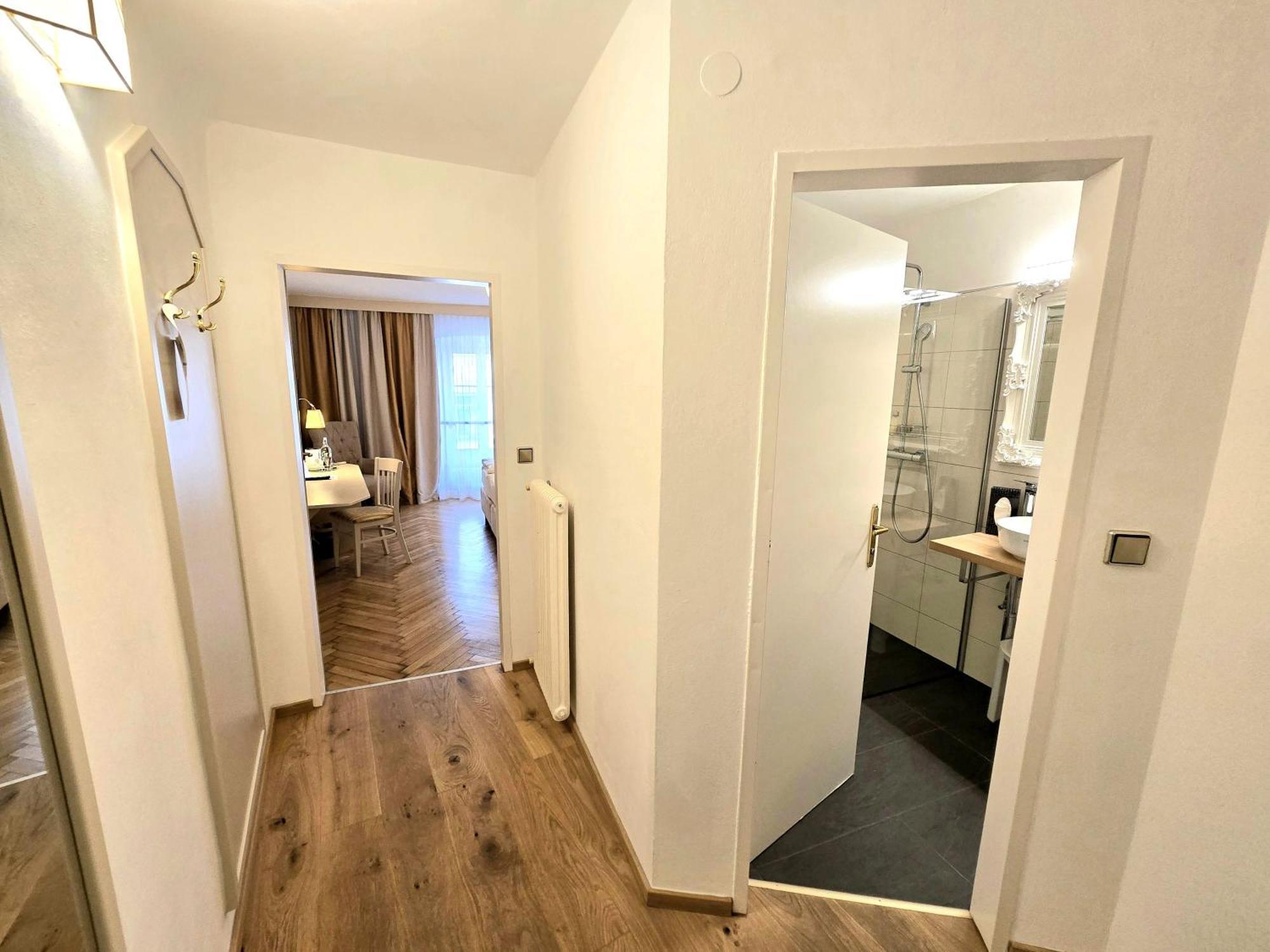 Boutique Hotel Goldenes Lamm Villach Luaran gambar