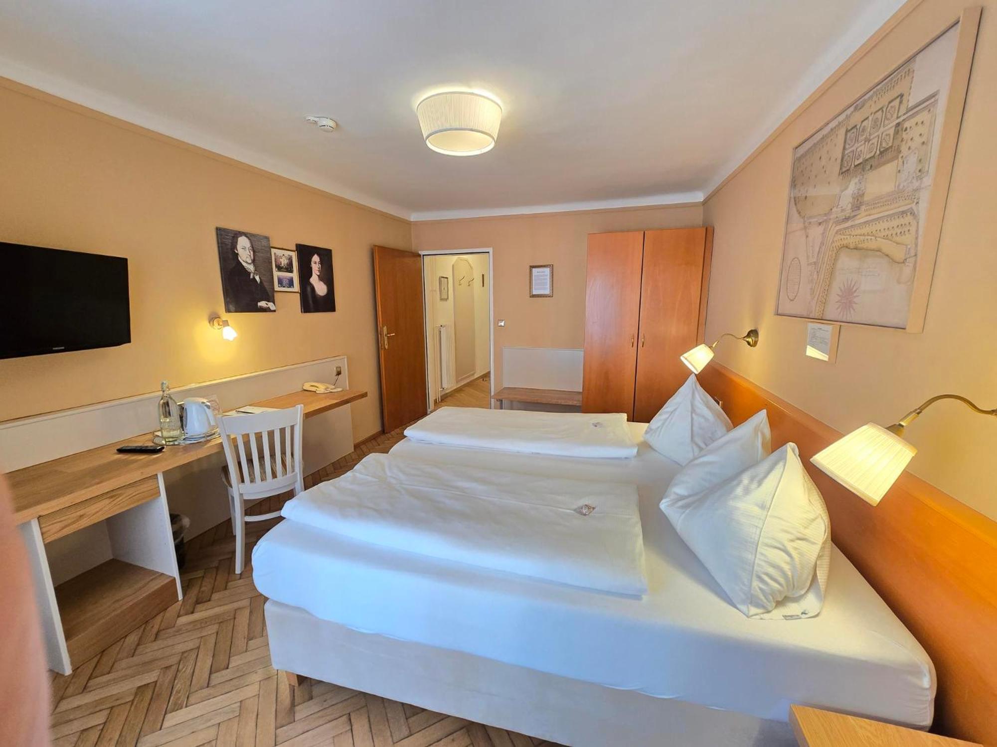 Boutique Hotel Goldenes Lamm Villach Luaran gambar
