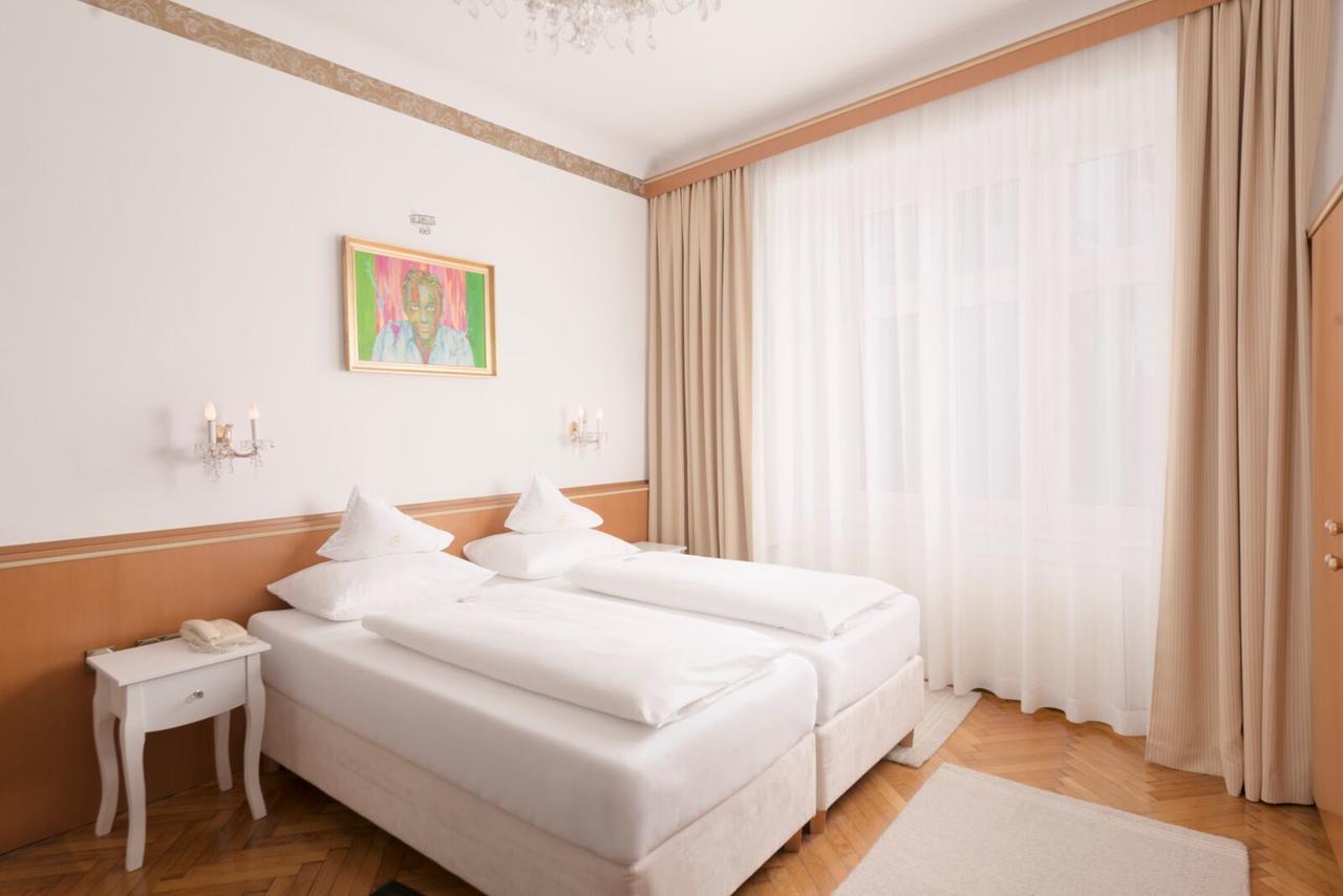 Boutique Hotel Goldenes Lamm Villach Luaran gambar