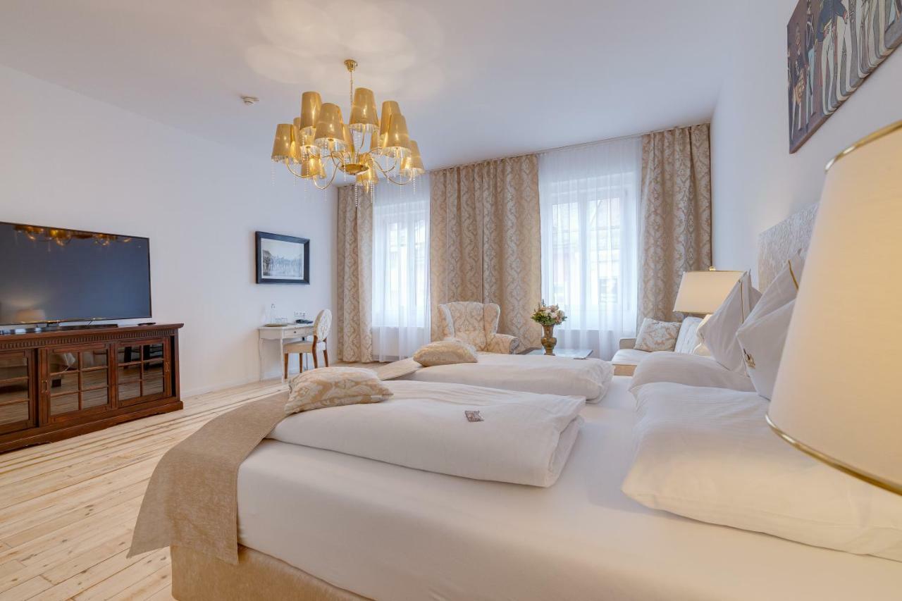 Boutique Hotel Goldenes Lamm Villach Luaran gambar